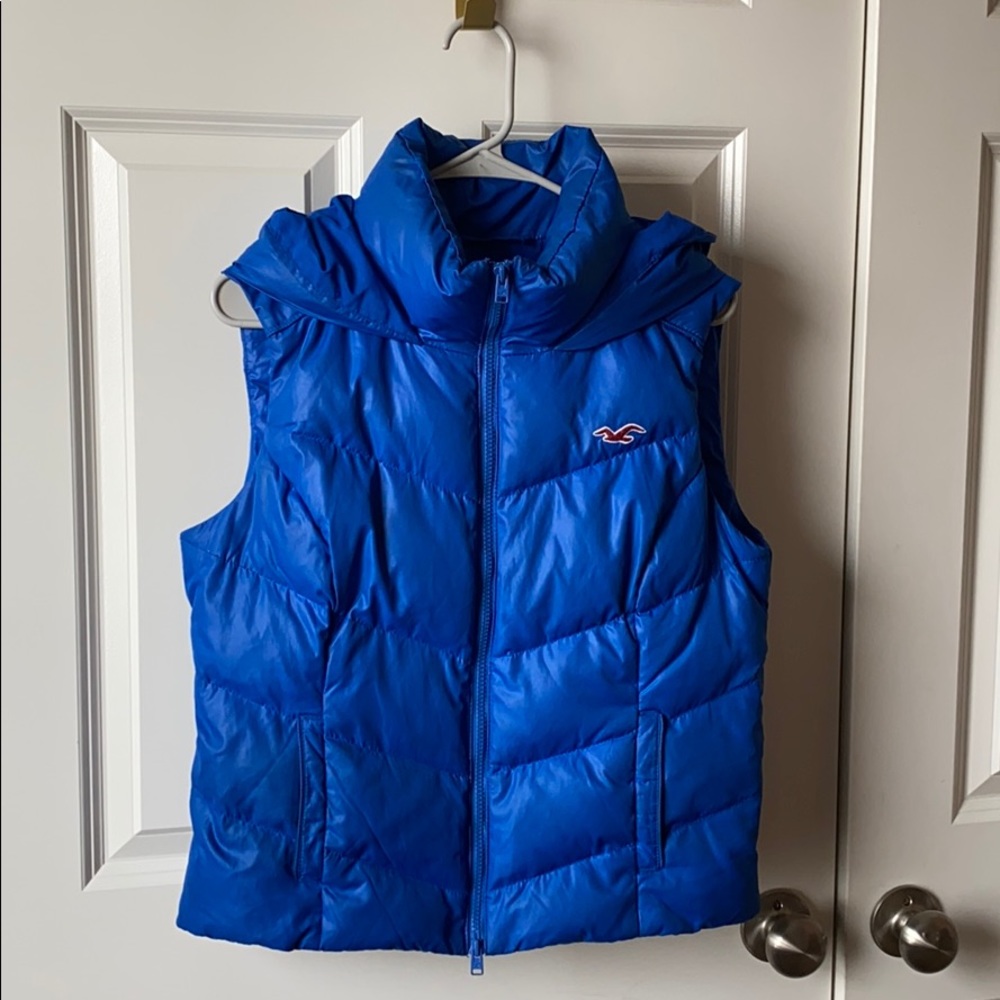 Hollister hooded puffer Vest